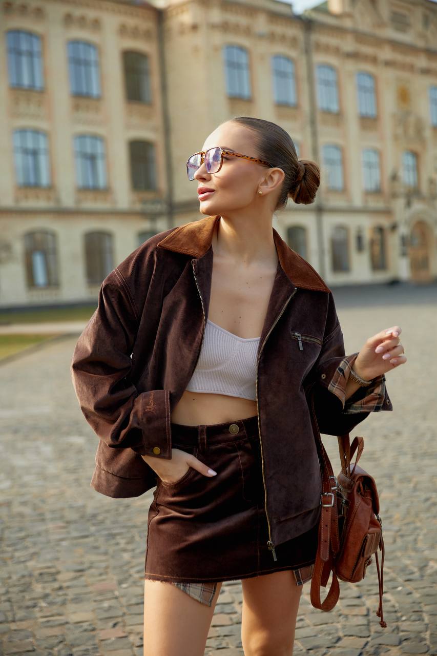 Вельветова спідниця коричнева